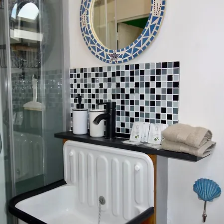 Holiday home Poppy Lovely Fully-equipped For 6 People *